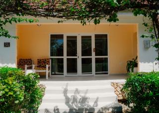 Hotel Pearl Beach by Sansi