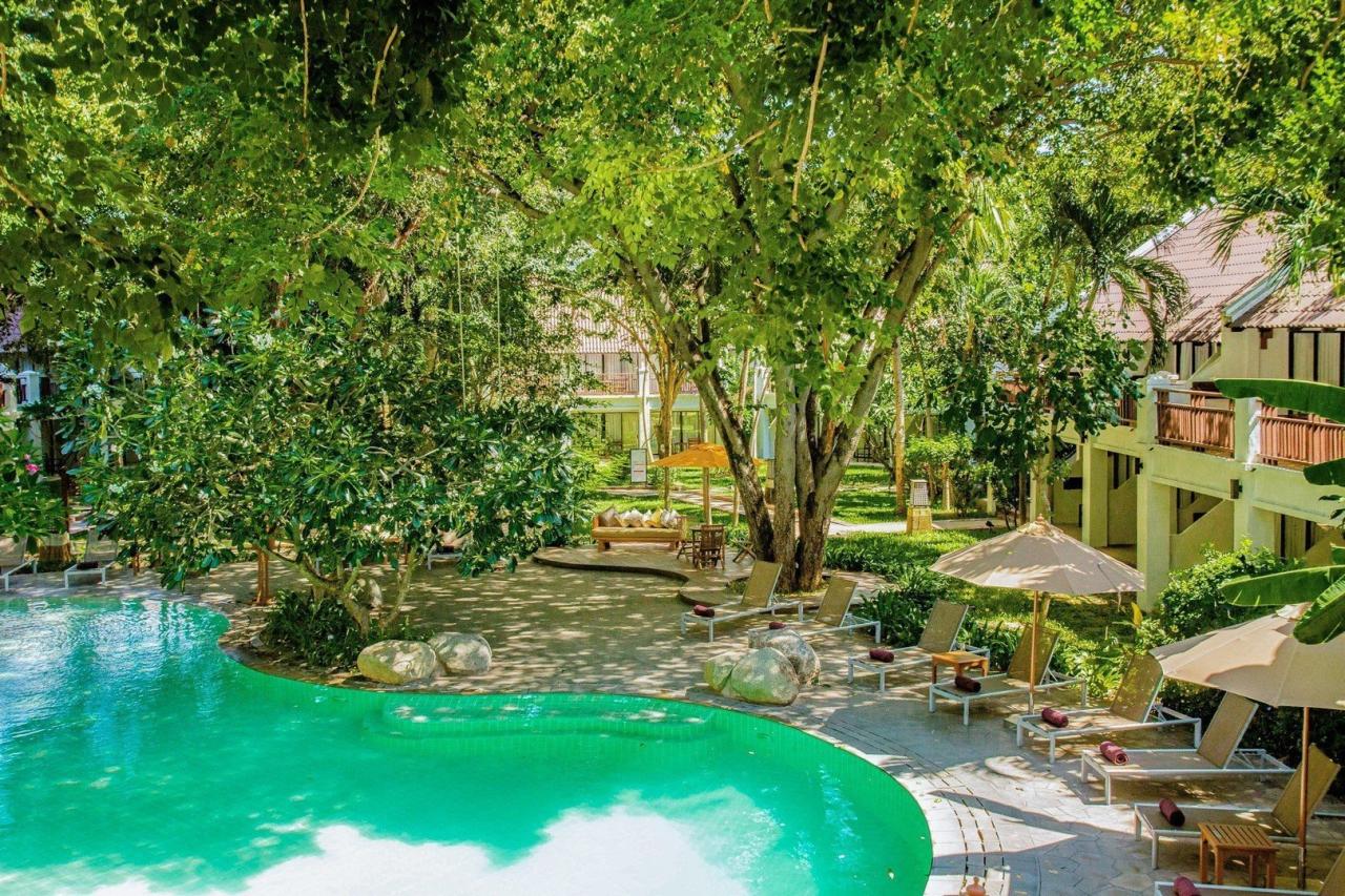 Woodlands Hotel and Resort