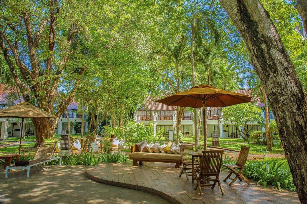 Woodlands Hotel and Resort