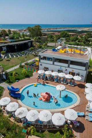 Seashell Resort