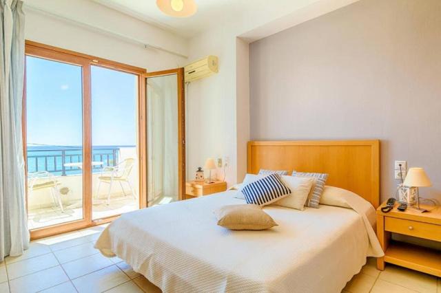 Hotel Triton Authentic Cretan Hotel
