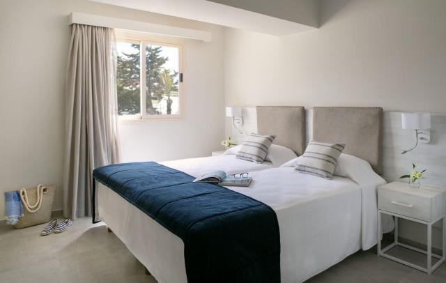 Hotel Louis Paphos Breeze
