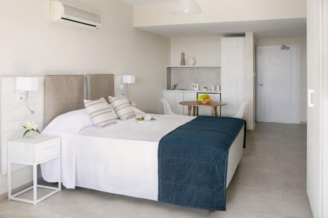 Hotel Louis Paphos Breeze