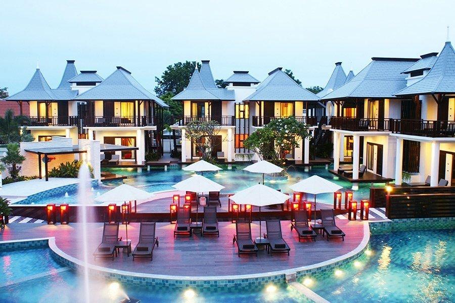 Hotel Z Through By The Zign