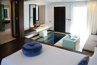 Hotel Z Through By The Zign