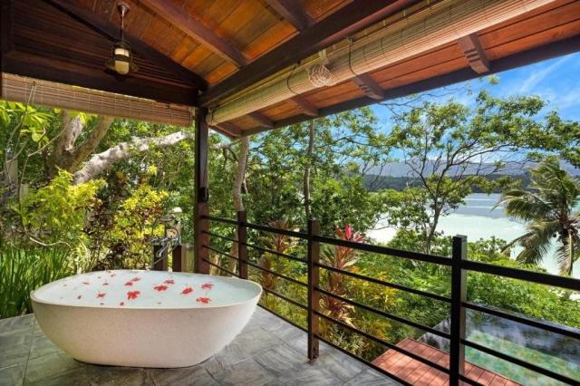 JA Enchanted Island Resort
