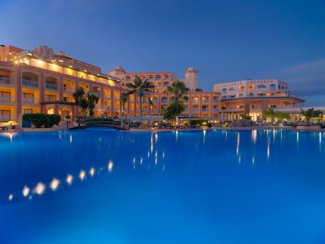 H10 Playa Esmeralda