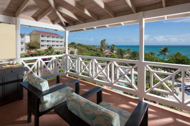 Pineapple Beach Club