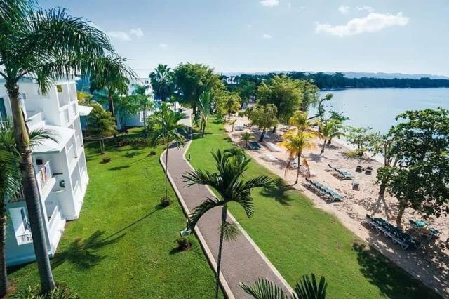 Riu Negril
