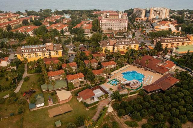 Orient Express & Hotel Miramor Garden Resort