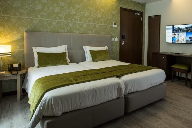 Hotel Santa Cruz Village