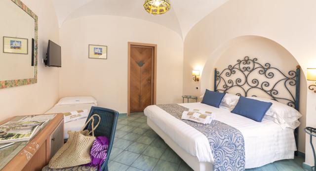Tritone Terme