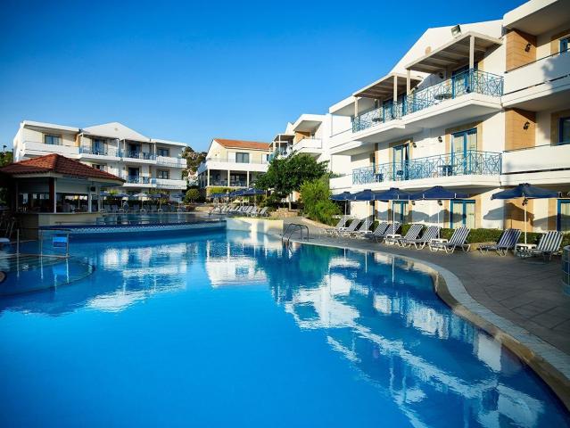 Pefki Islands Resort