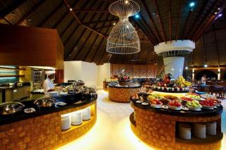 Centara Ras Fushi Resort & Spa