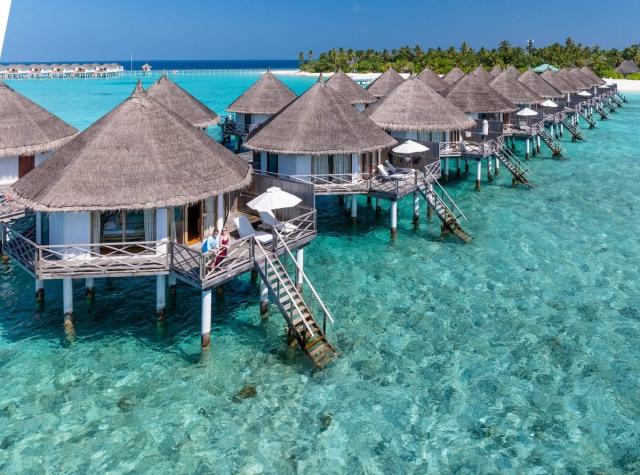 Angaga Island Resort