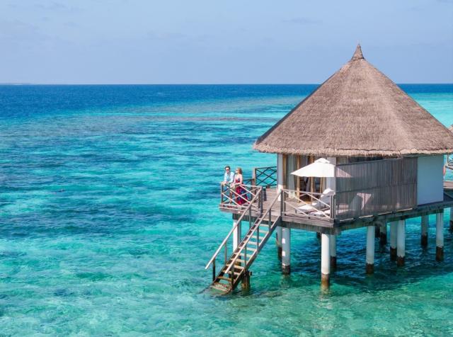 Angaga Island Resort