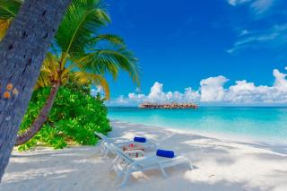 Angaga Island Resort