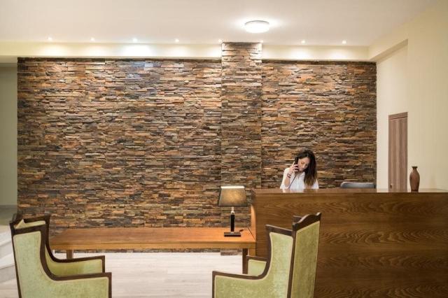 Elegance Luxury Suites
