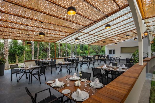 Orient Express & Hotel Simena Comfort Kemer