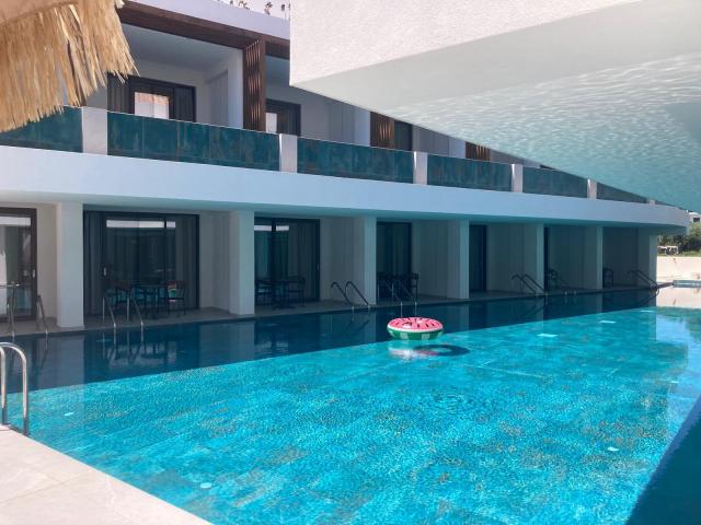 Hotel Ionis Art Luxury Suites