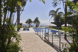 Golden Residence