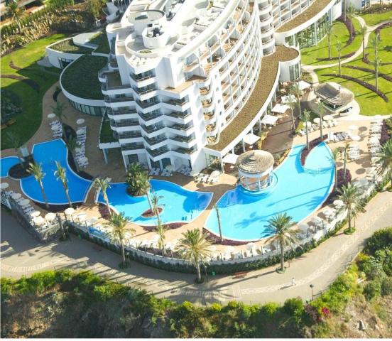 Hotel Pestana Grand Premium Ocean Resort