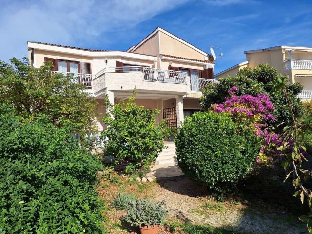 Villa Boral
