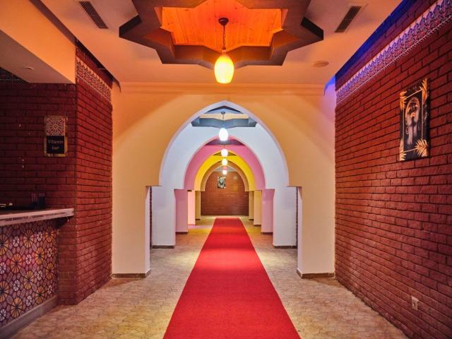 Orient Express & Hotel Noxinn Club