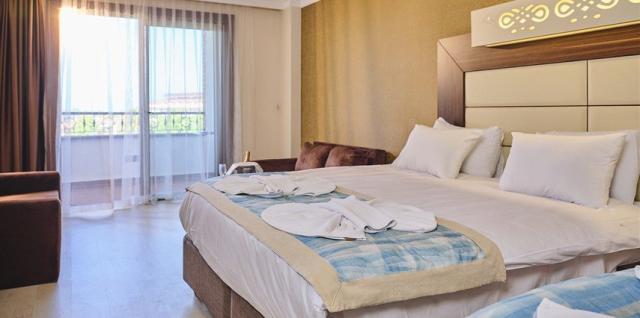 Orient Express & Hotel Noxinn Club