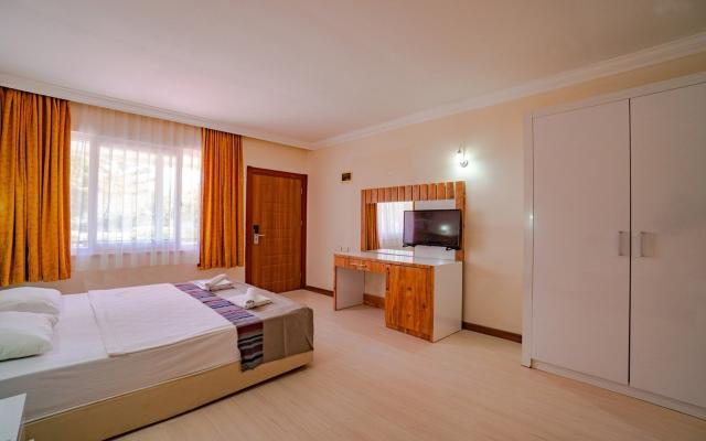 Hotel Clover Magic Park Beach Alanya
