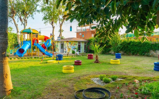 Hotel Clover Magic Park Beach Alanya