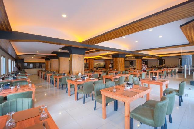Hotel Clover Magic Park Beach Alanya