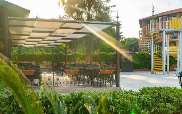 Hotel Clover Magic Park Beach Alanya