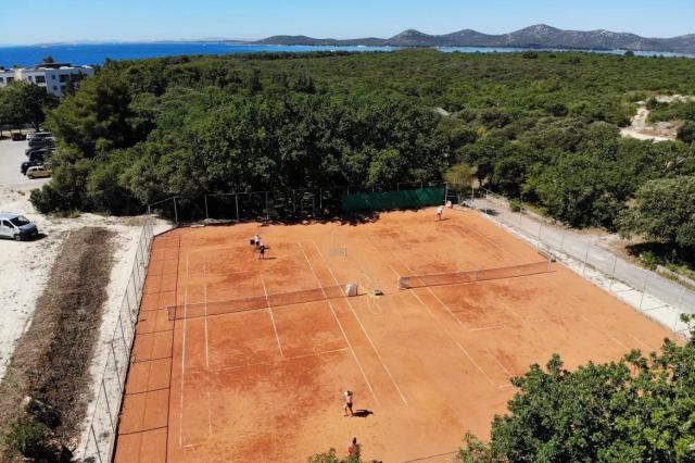 Crvena Luka Apartments & Villas