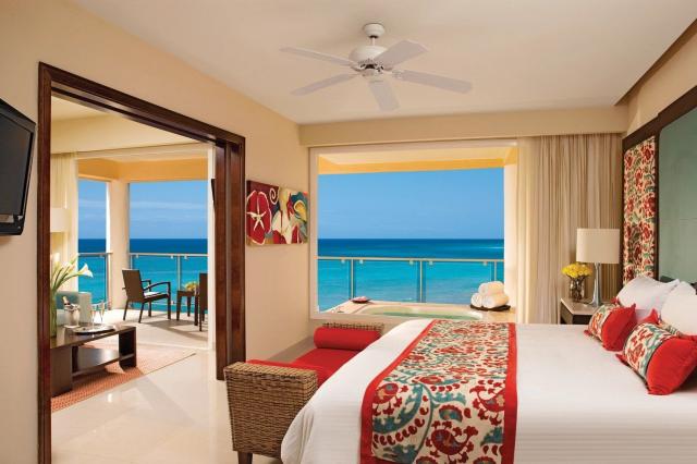Dreams Jade Resort & Spa
