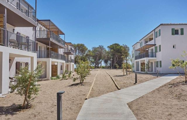 Riviera Residence