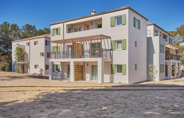 Riviera Residence