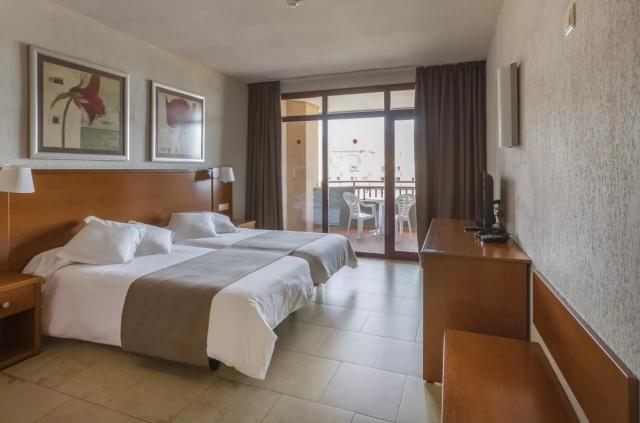 Hotel Fergus Las Palmeras