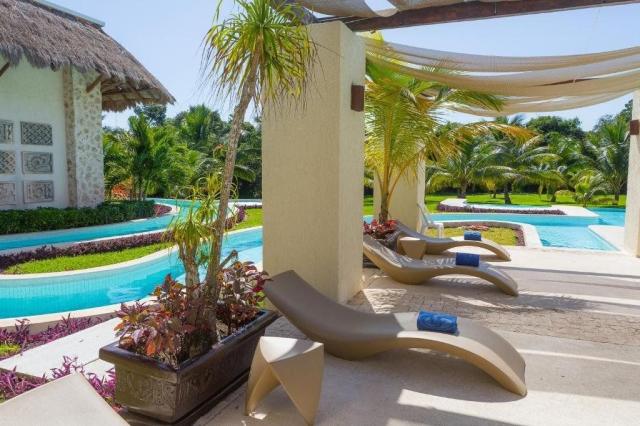 Grand Palladium Kantenah Resort