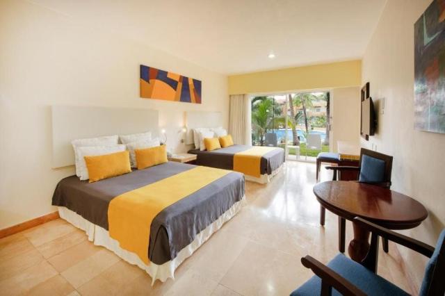 Viva Wyndham Azteca