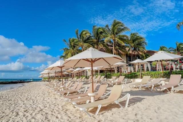 The Reef Coco Beach