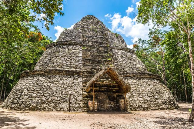 Cobá