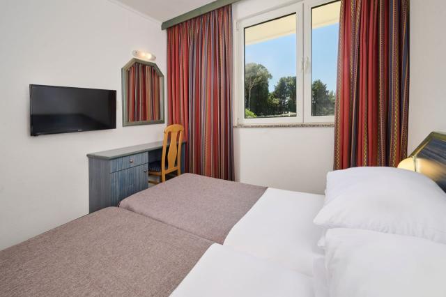 Laguna Maradiso Hotel by Amines