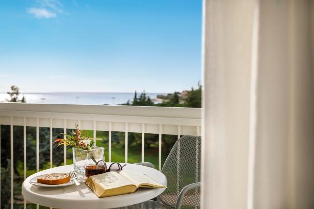 Laguna Maradiso Hotel by Amines