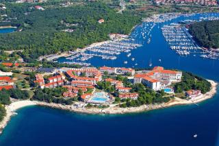 Arena Verudela Beach Resort & Verudela Villas