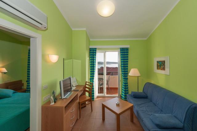 Naturist Apartments Koversada