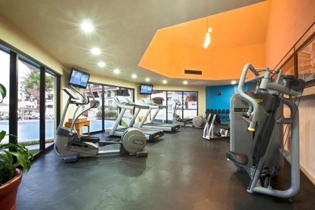 Hotel Emporio Cancun