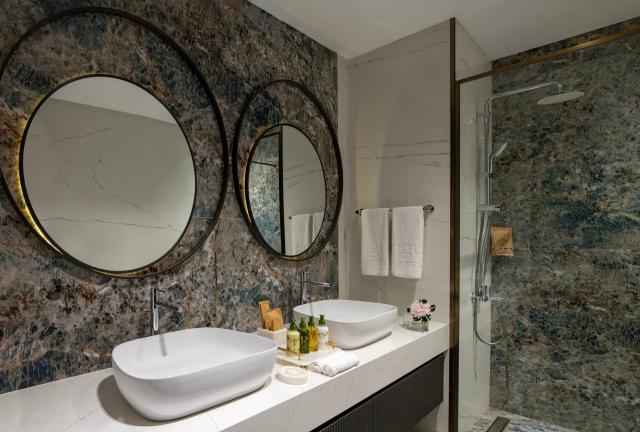 Hotel Vogue Supreme