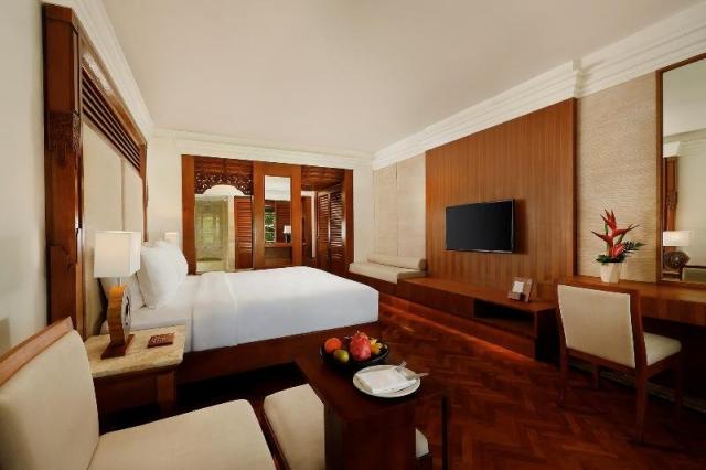 Nusa Dua Beach Hotel & Spa