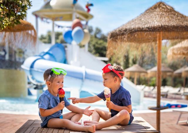 Valamar Amicor Green Resort